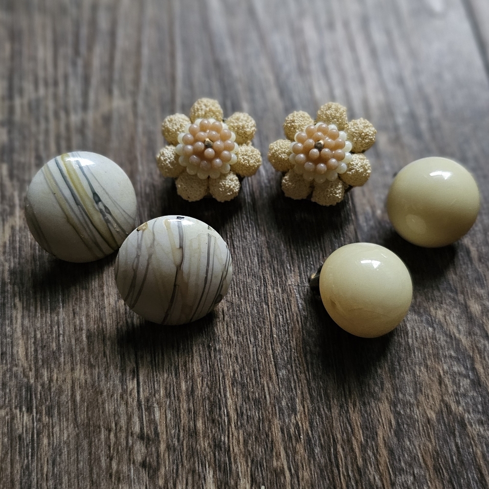 Set of 3 vintage 50's/60's clip-on earrings. Made in Hong Kong.